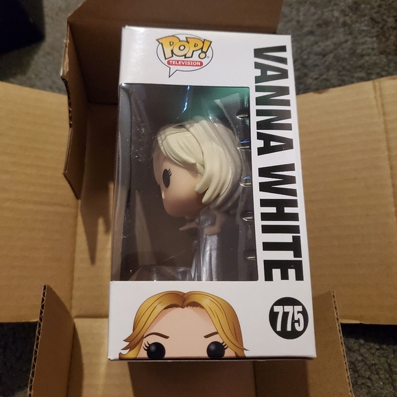 Vanna white funko pop - Picture 5 of 7